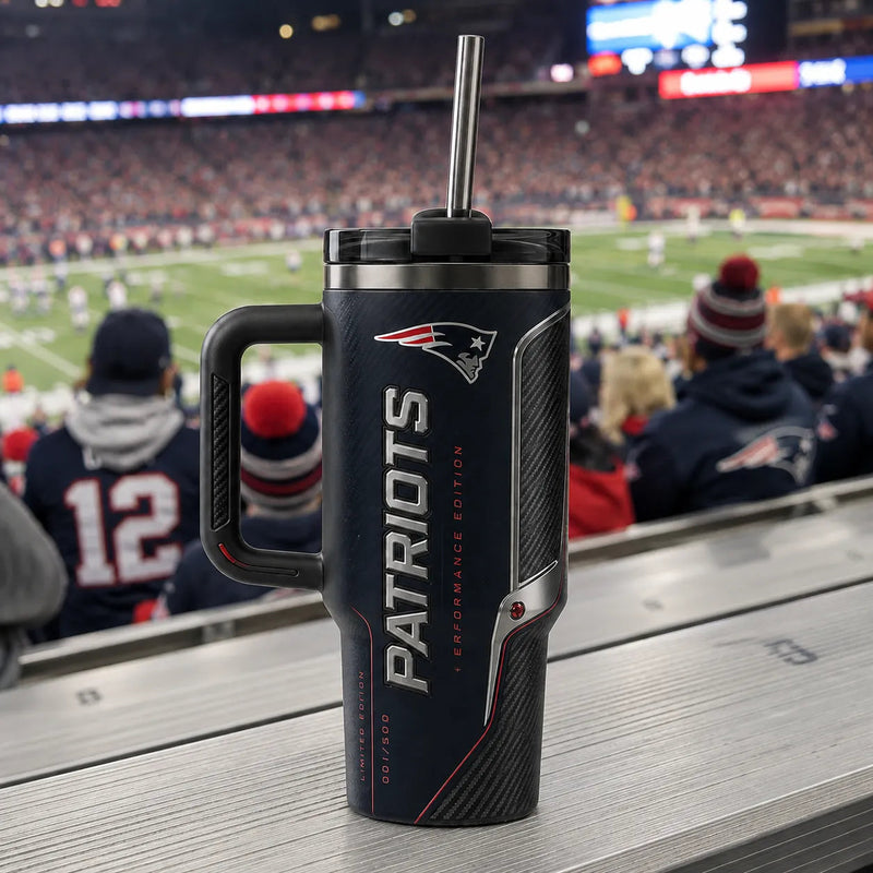 NE Carbon Navy - Vertical Crest Tumbler in Chrome and Red
