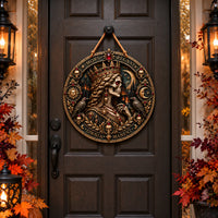 Mors Regnat - The Crowned Skull Queen Round Wood Sign